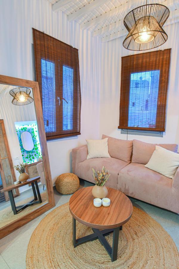 Oikia Suites Mykonos Mykonos Town Eksteriør billede